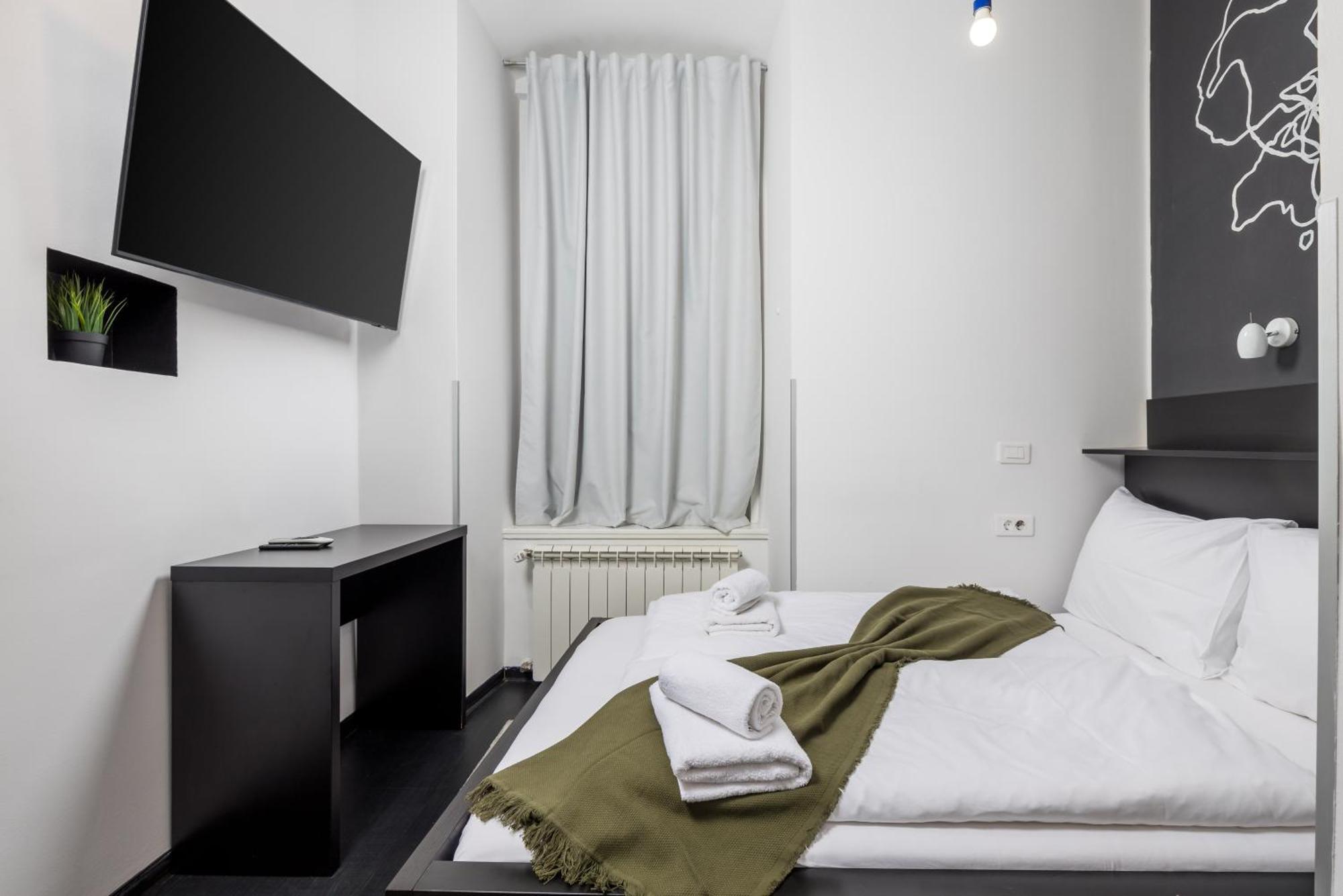 Apartments & Rooms One World Fiume Kültér fotó